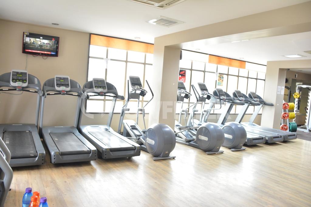Talwalkars Gym Varanasi Gym Membership Fees, Timings
