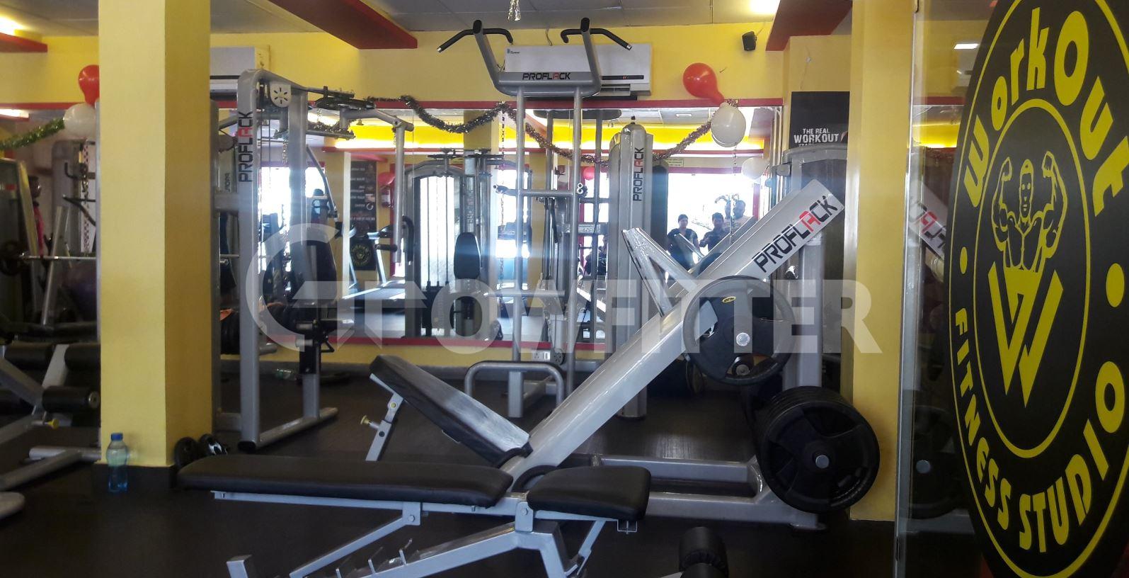 Workout Fitness Studio Andheri East Mumbai Gym Membership Fees Timings Reviews Amenities Growfitter