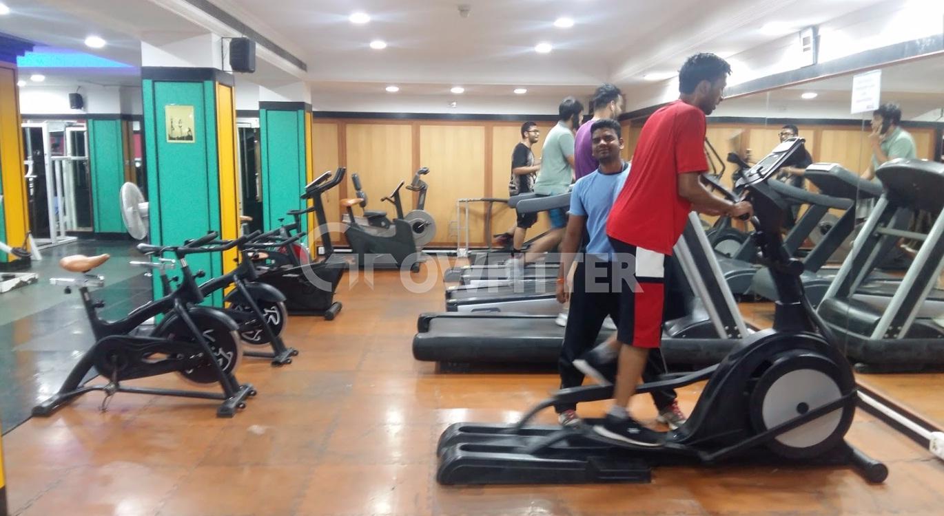 R Fitness Center Pimpri Pune Gym Membership Fees Timings Reviews Amenities Growfitter
