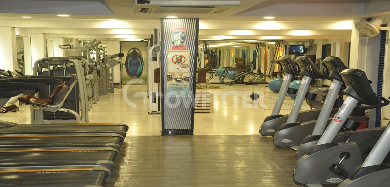 Talwalkars Gym Chembureast, Mumbai Gym Membership Fees, Timings